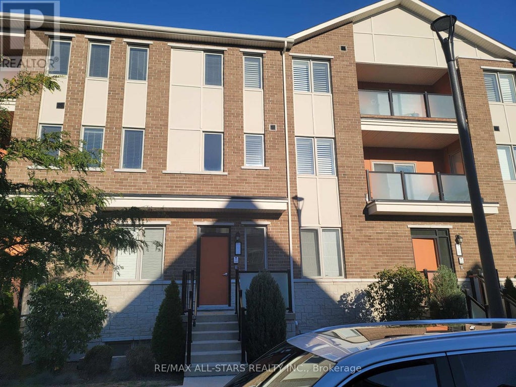 112 - 1148 Dragonfly Avenue, Pickering