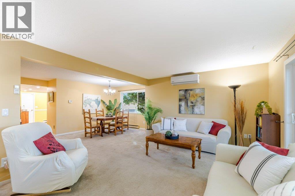 1950 Burtch Road Unit# 10. Kelowna, British Columbia