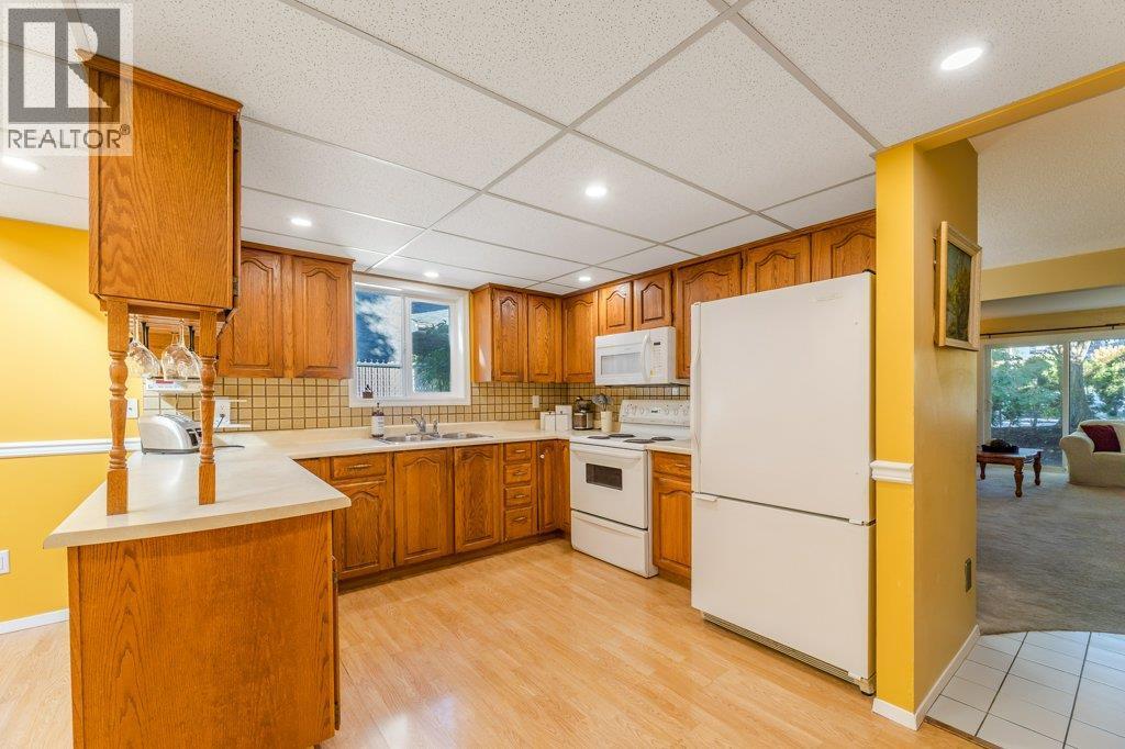 1950 Burtch Road Unit# 10. Kelowna, British Columbia