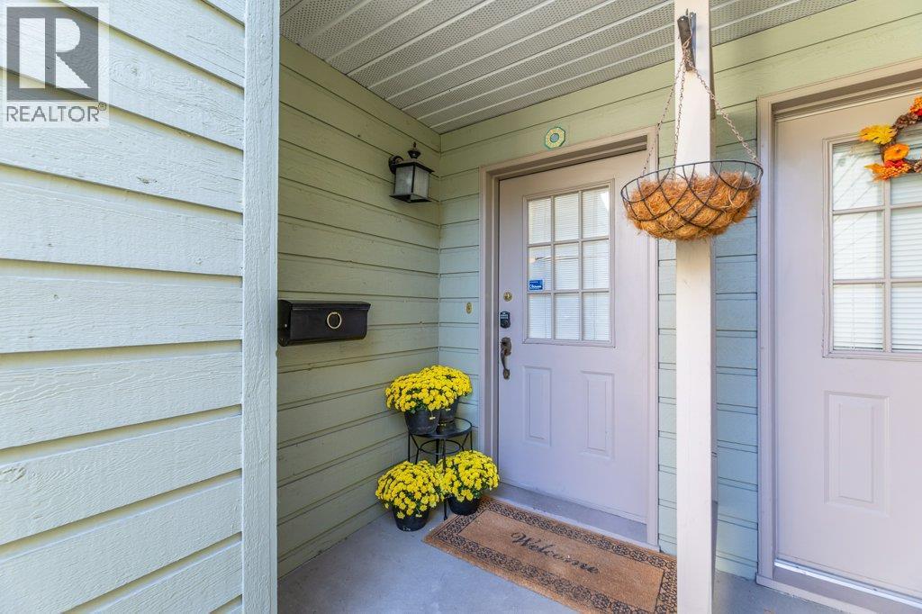 1950 Burtch Road Unit# 10. Kelowna, British Columbia