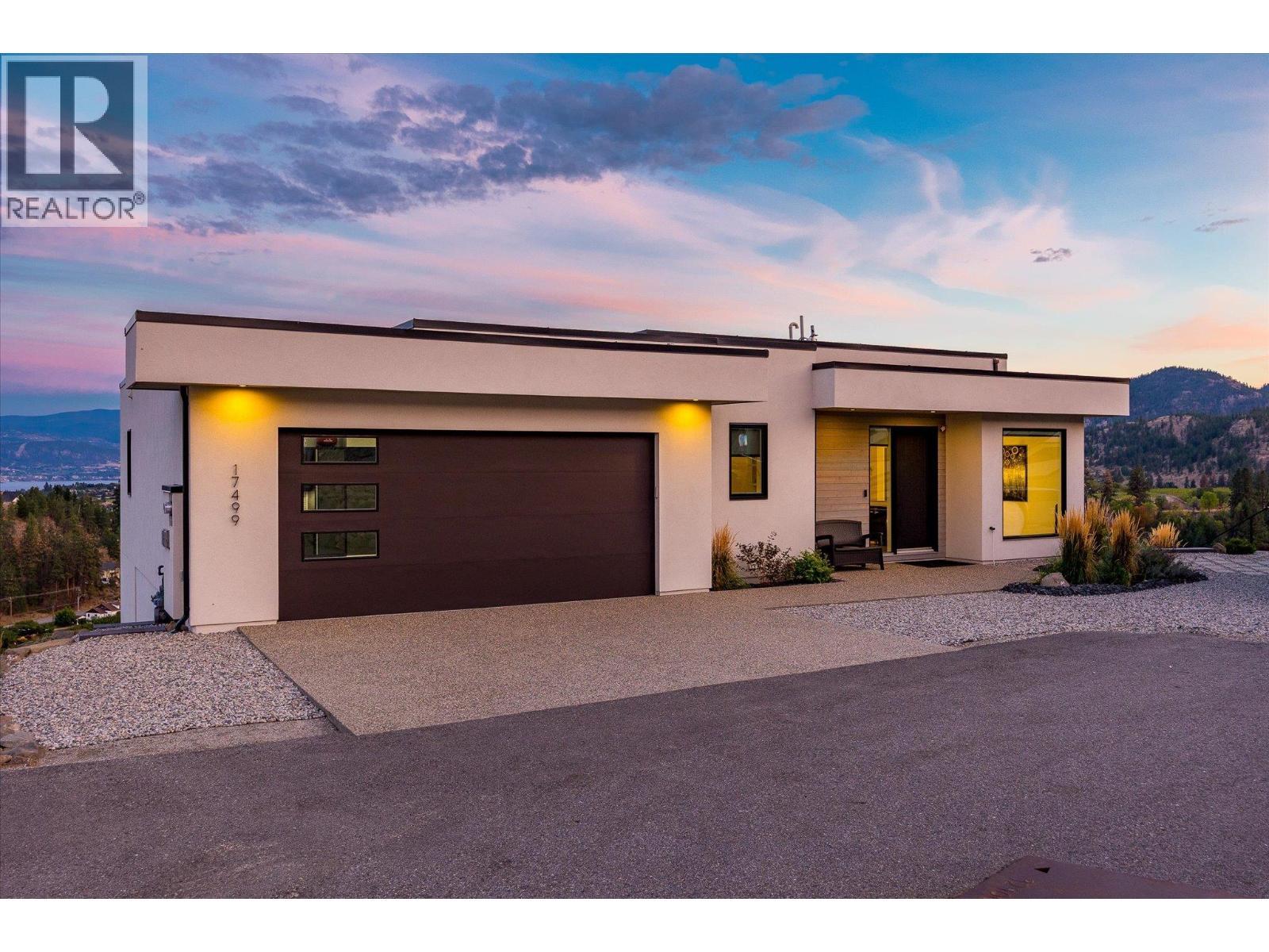 17499 Sanborn Street. Summerland, British Columbia