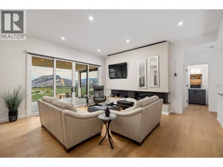 17499 Sanborn Street. Summerland, British Columbia