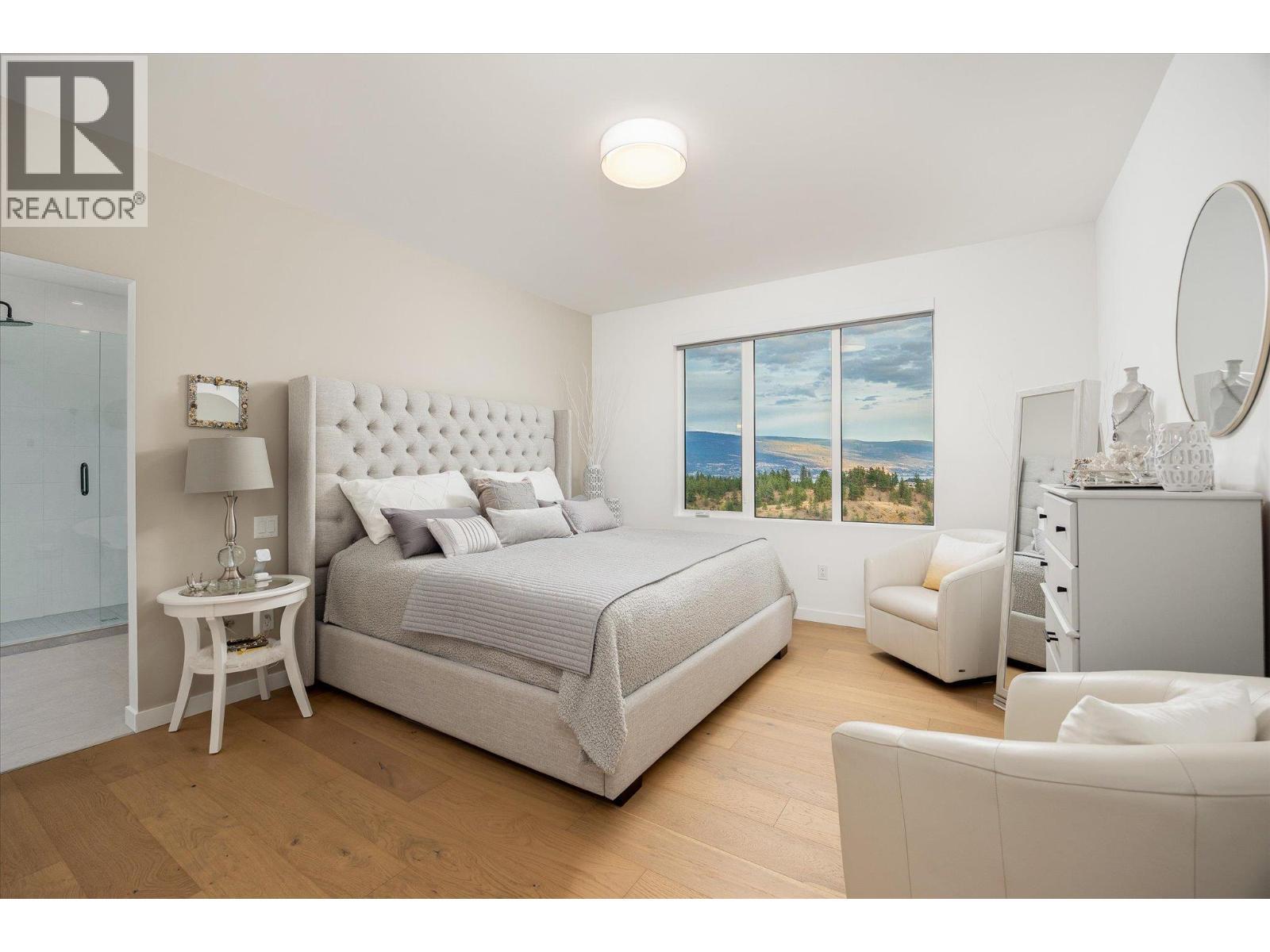 17499 Sanborn Street. Summerland, British Columbia