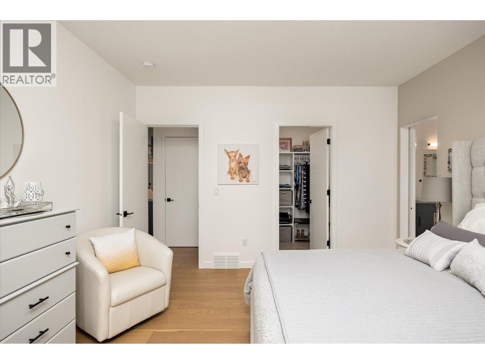 17499 Sanborn Street. Summerland, British Columbia