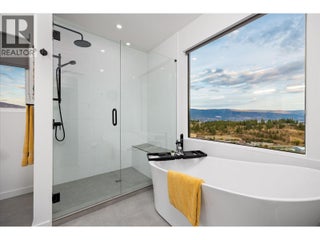 17499 Sanborn Street. Summerland, British Columbia