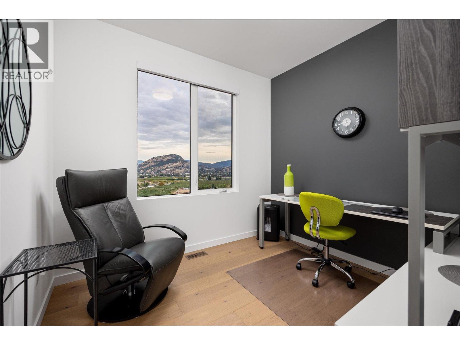 17499 Sanborn Street. Summerland, British Columbia