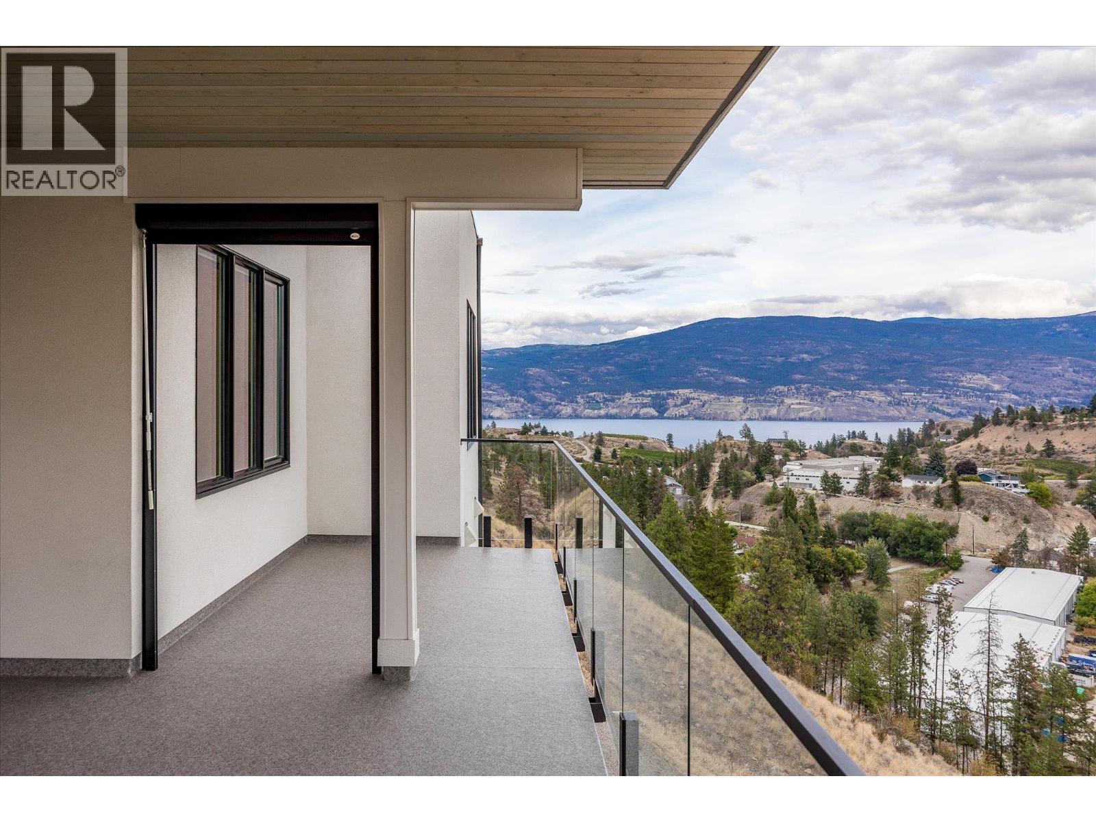 17499 Sanborn Street. Summerland, British Columbia