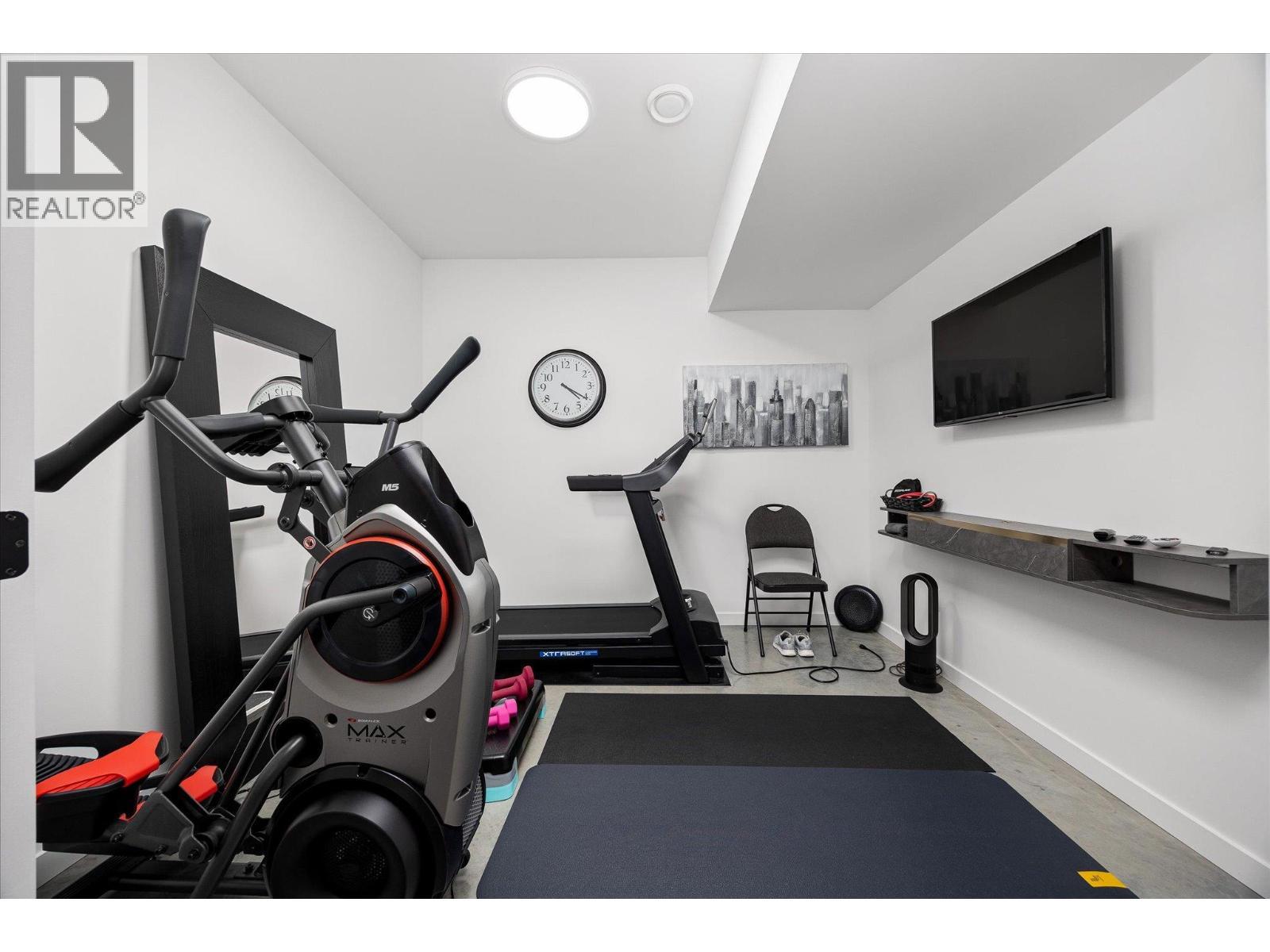 17499 Sanborn Street. Summerland, British Columbia