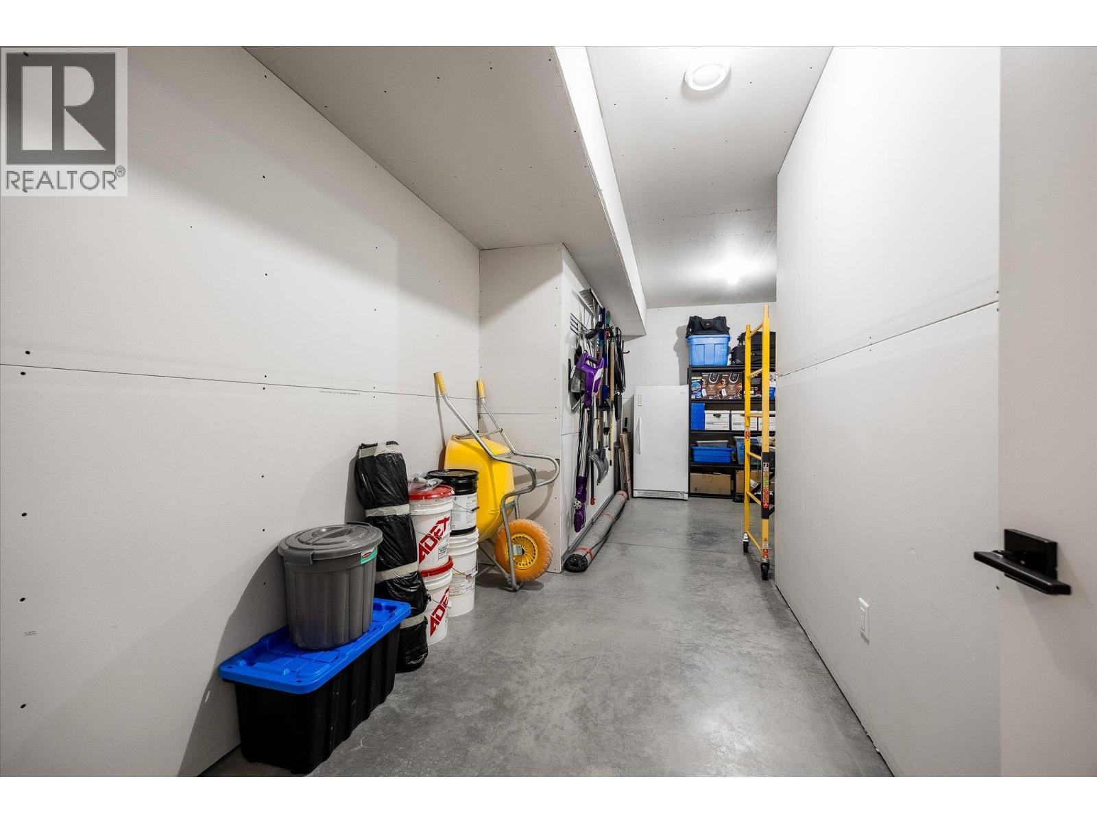 17499 Sanborn Street. Summerland, British Columbia