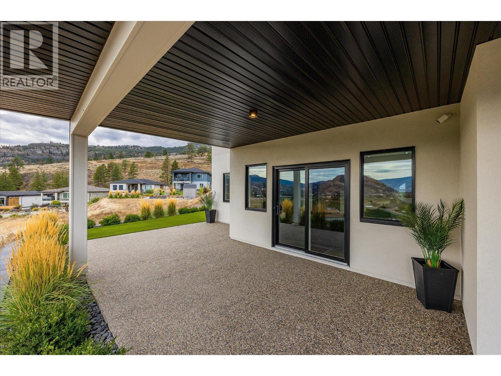 17499 Sanborn Street. Summerland, British Columbia