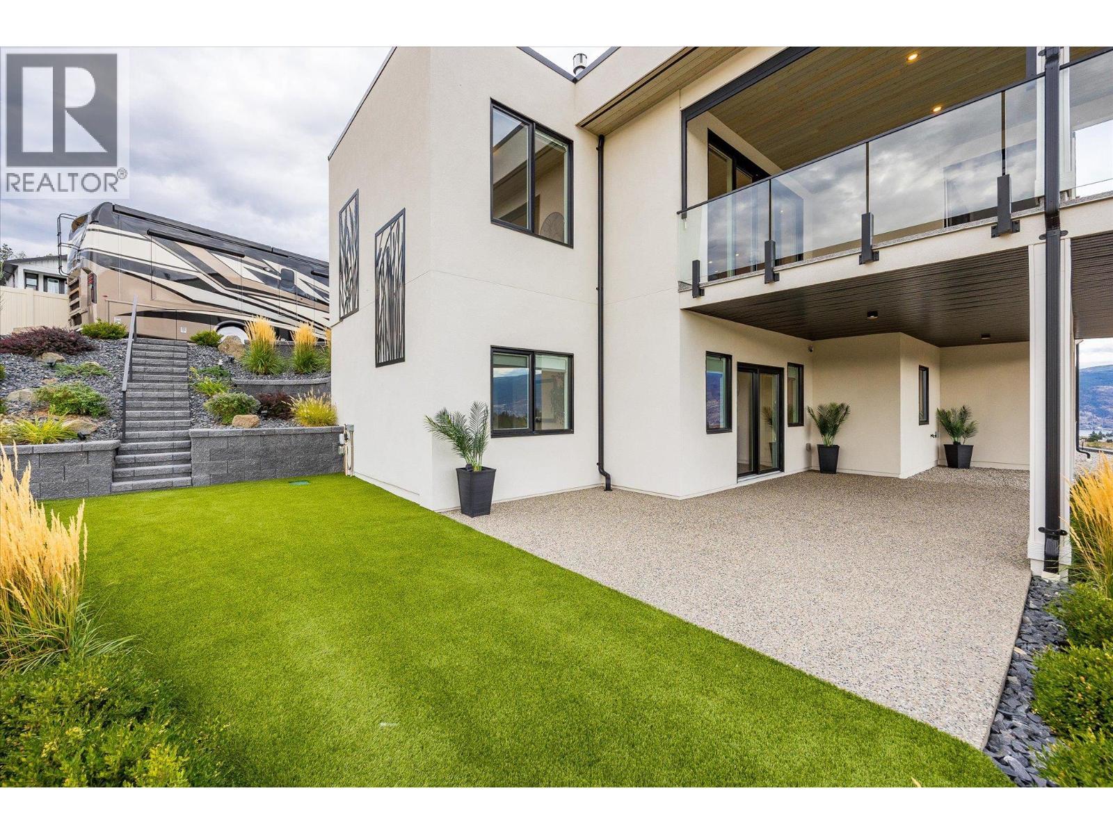 17499 Sanborn Street. Summerland, British Columbia