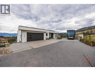 17499 Sanborn Street. Summerland, British Columbia