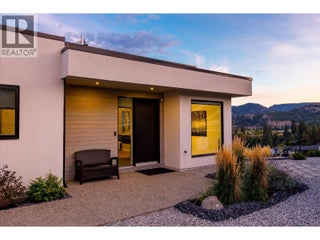 17499 Sanborn Street. Summerland, British Columbia