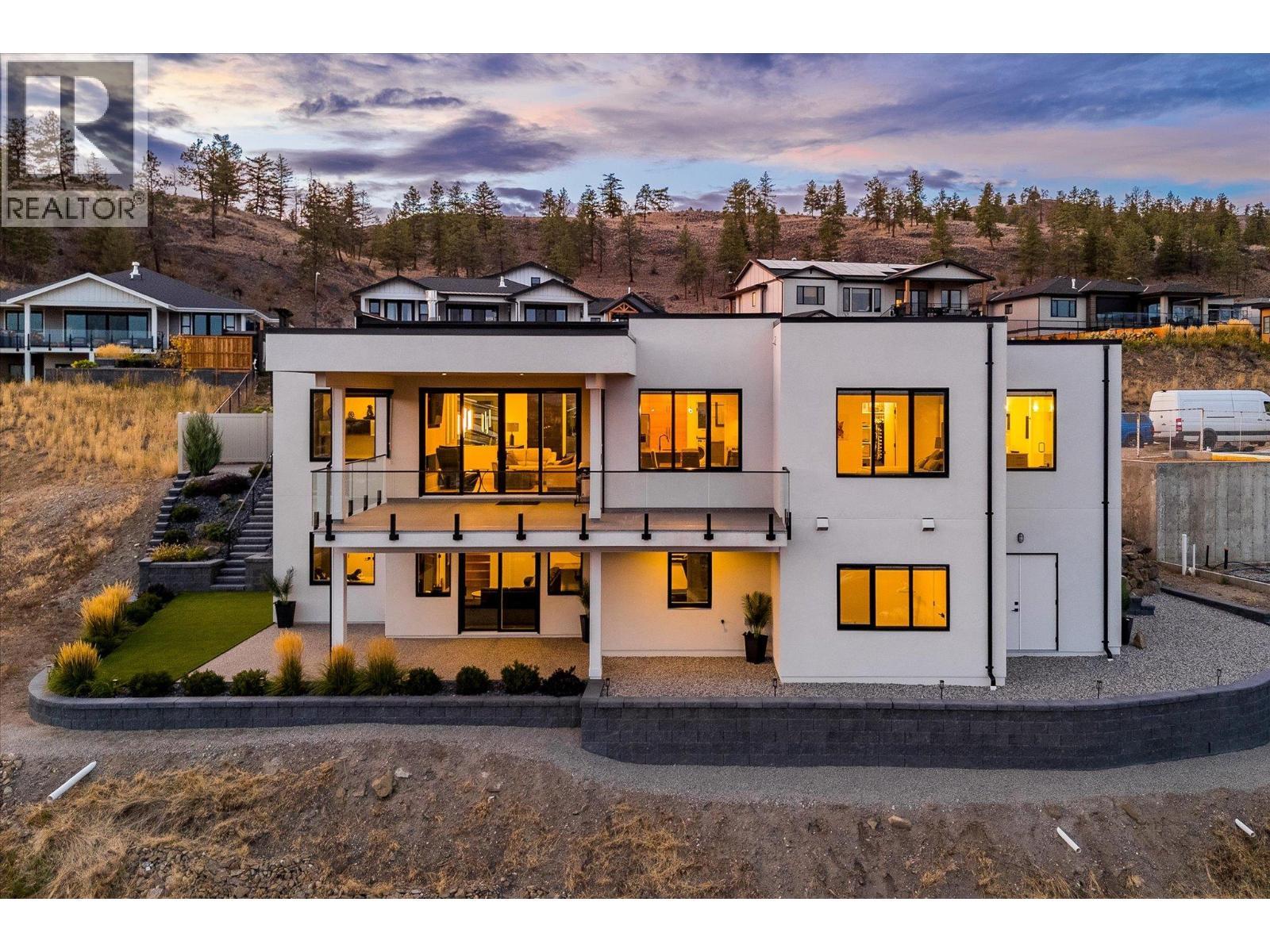 17499 Sanborn Street. Summerland, British Columbia