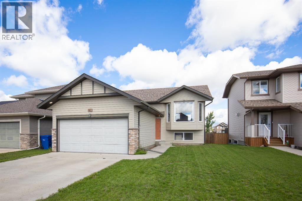 130 Larsen Crescent, Red Deer