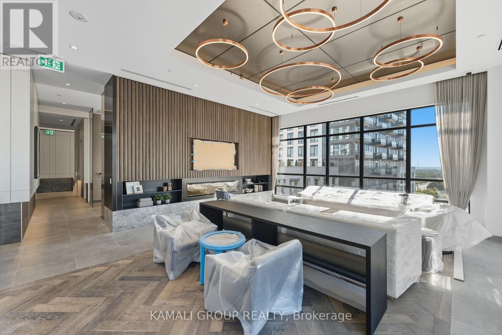 523 - 8888 Yonge Street, Richmond Hill (south Richvale)