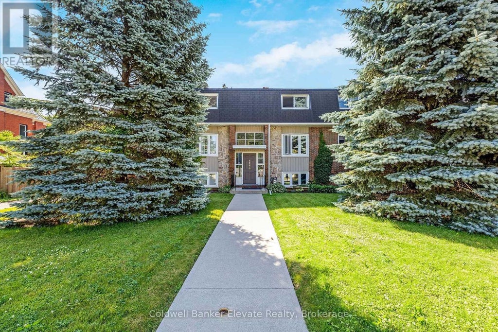 24 - 233 Westminster Drive S, Cambridge