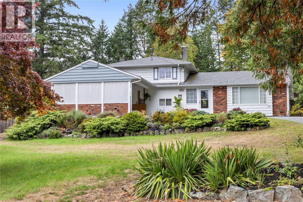 3130 Smugglers Hill Drive, Nanaimo