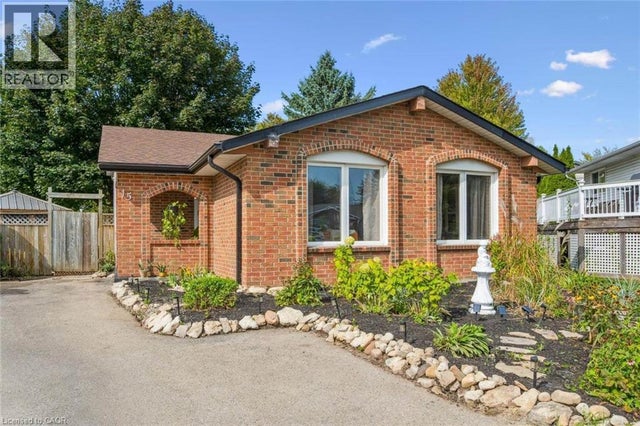 15 Avra Court, Guelph