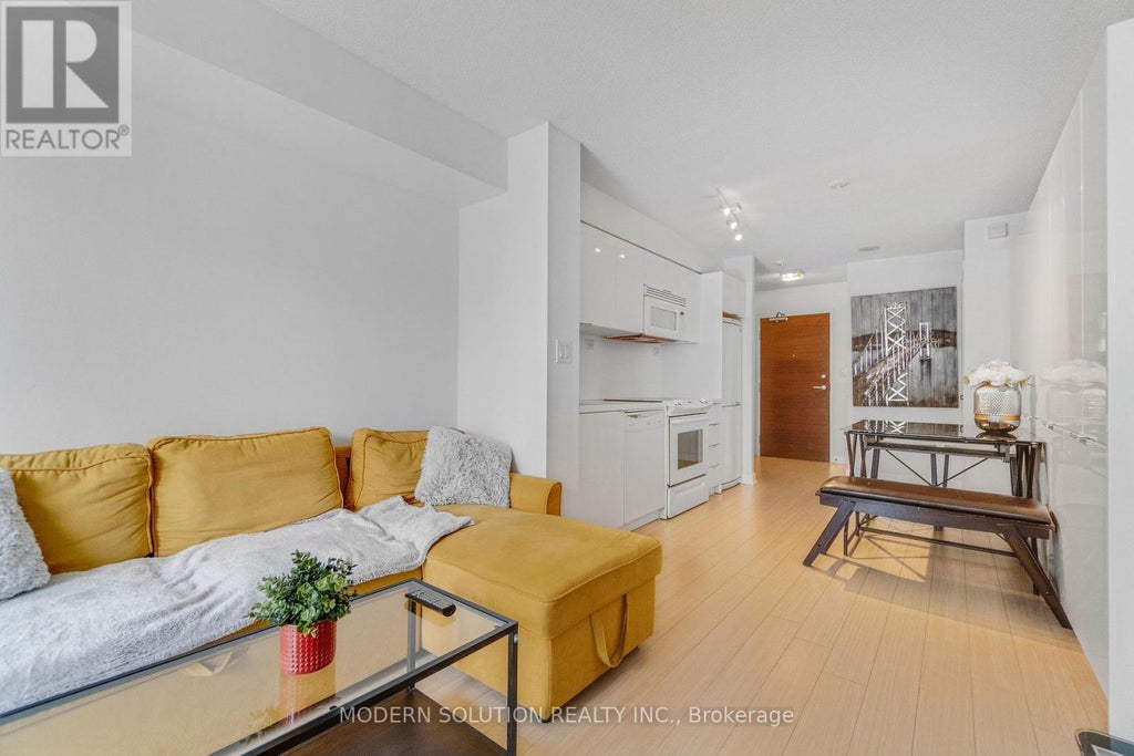 925 - 10 Capreol Court, Toronto (waterfront Communities)