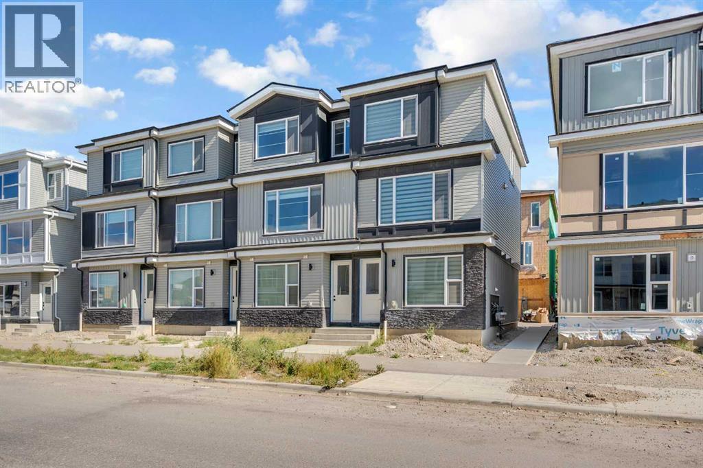 8810 48 Street Ne, Calgary