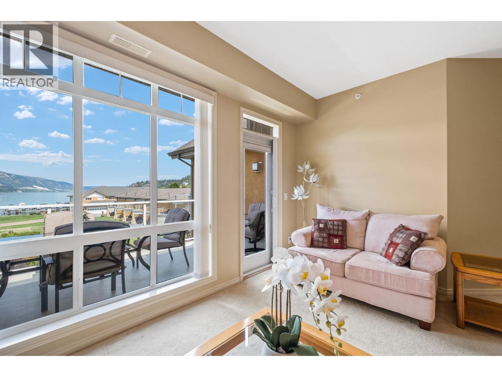 3570 Woodsdale Road Unit# 303. Lake Country, British Columbia