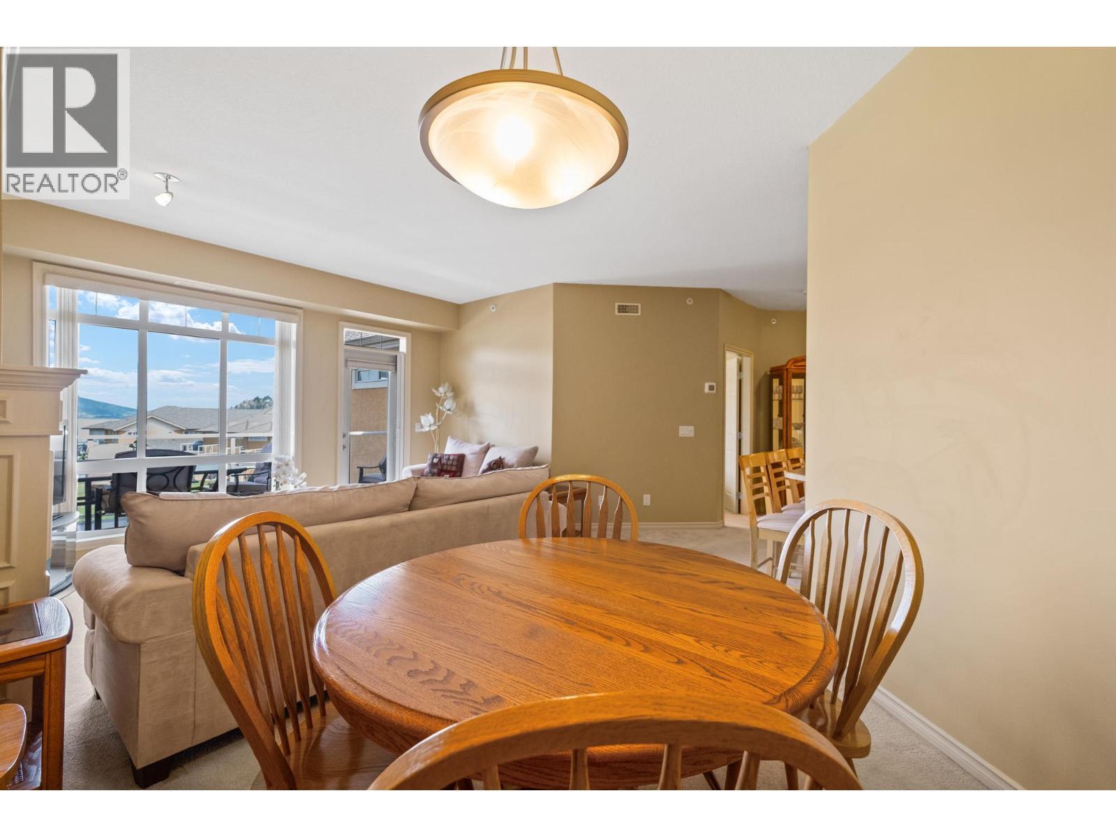 3570 Woodsdale Road Unit# 303. Lake Country, British Columbia