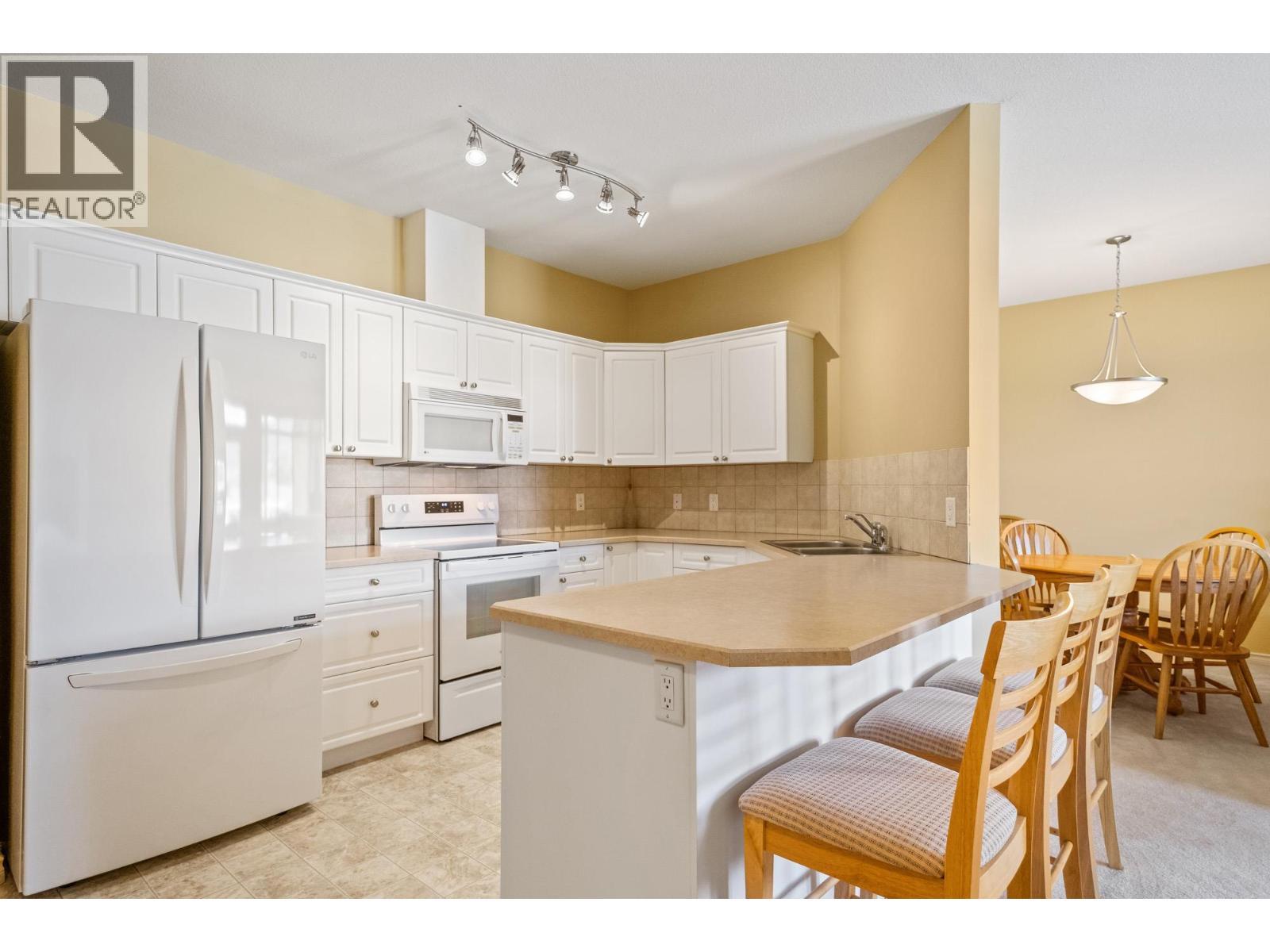 3570 Woodsdale Road Unit# 303. Lake Country, British Columbia