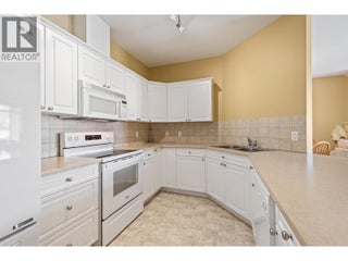 3570 Woodsdale Road Unit# 303. Lake Country, British Columbia