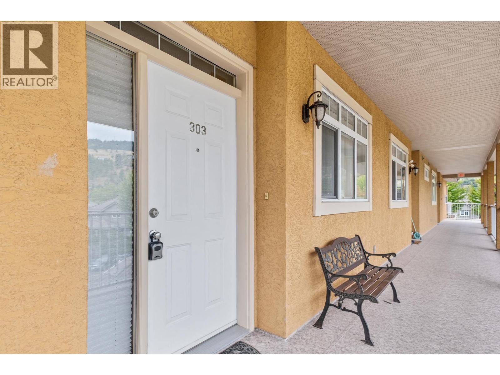 3570 Woodsdale Road Unit# 303. Lake Country, British Columbia