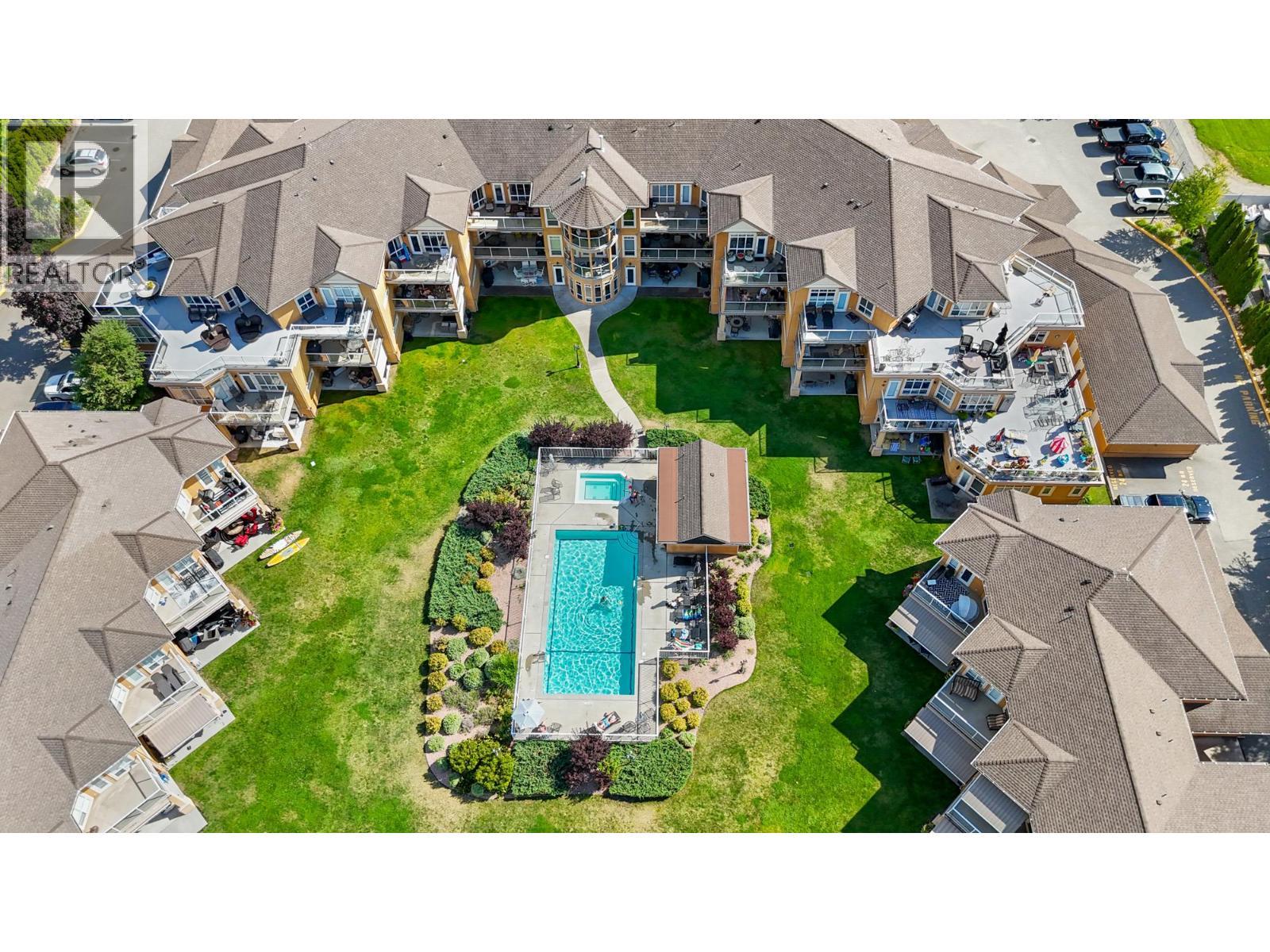 3570 Woodsdale Road Unit# 303. Lake Country, British Columbia