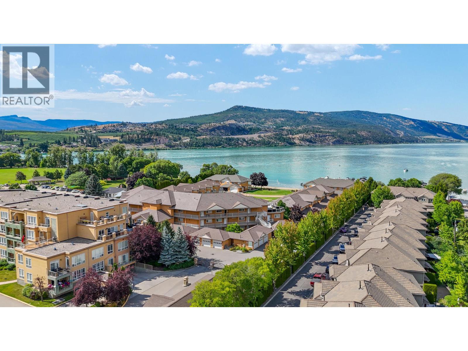 3570 Woodsdale Road Unit# 303. Lake Country, British Columbia