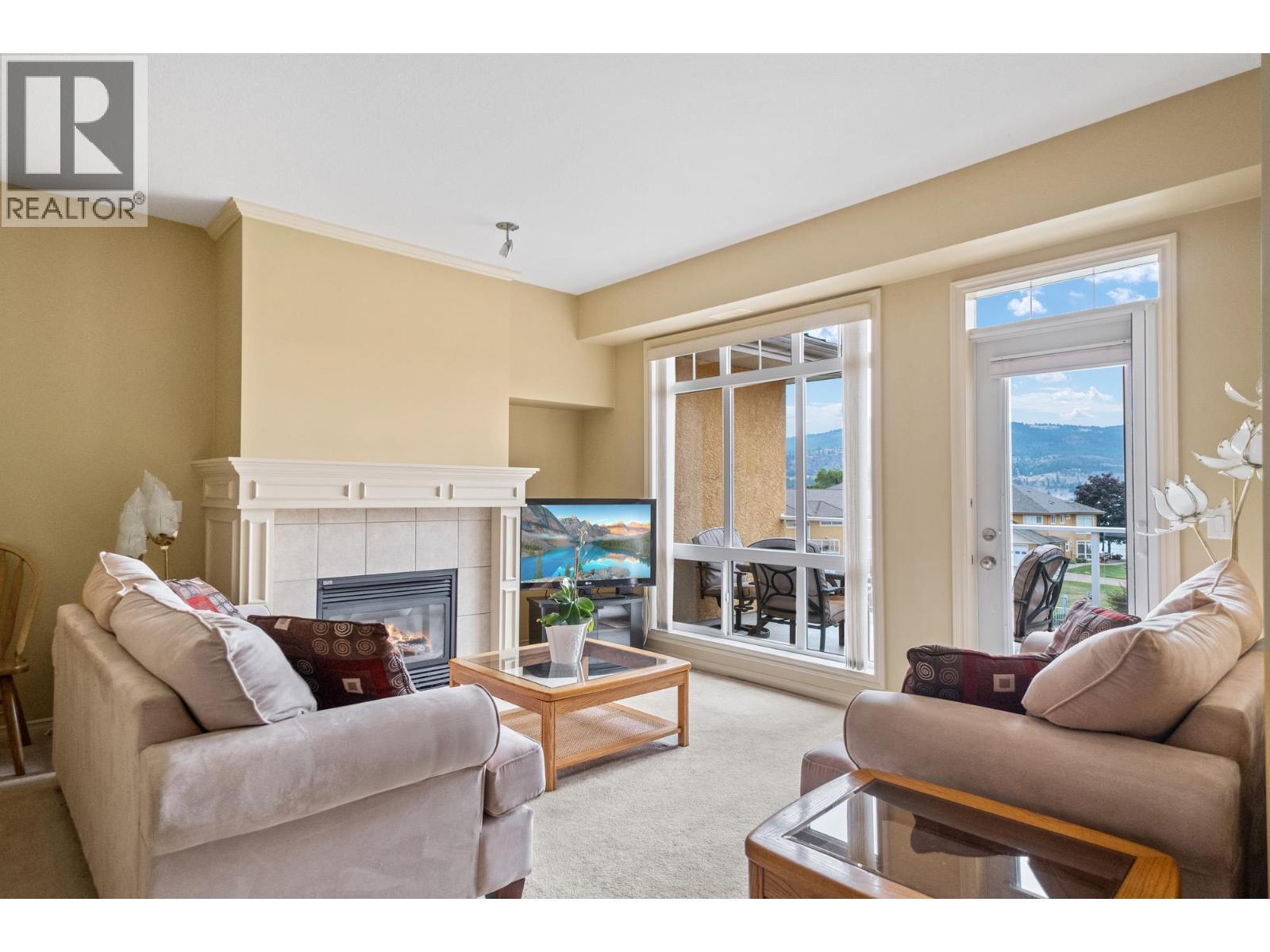 3570 Woodsdale Road Unit# 303. Lake Country, British Columbia