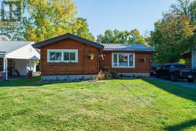 82 North Trent Street, Quinte West (frankford Ward)