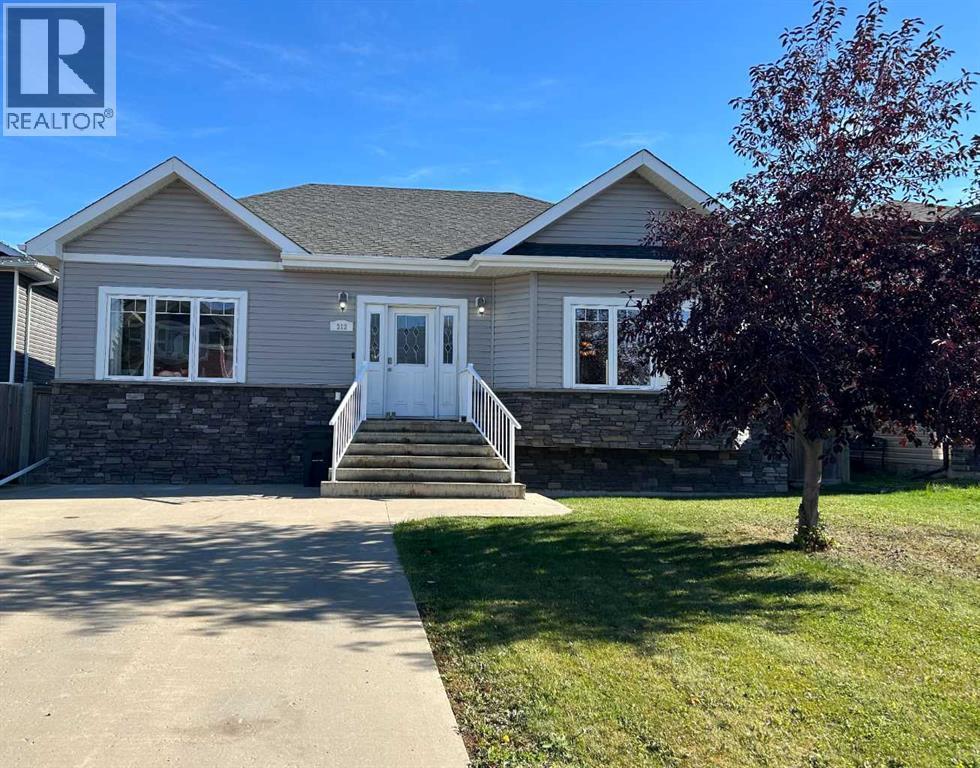 313 12 Street Se, Slave Lake