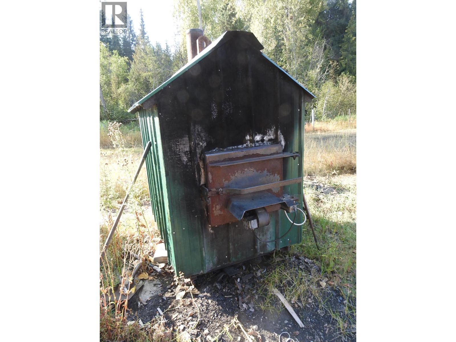 1852 Trinity Valley Road. Lumby, British Columbia