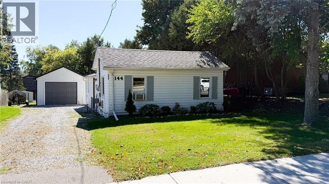 144 College Street W, Waterford