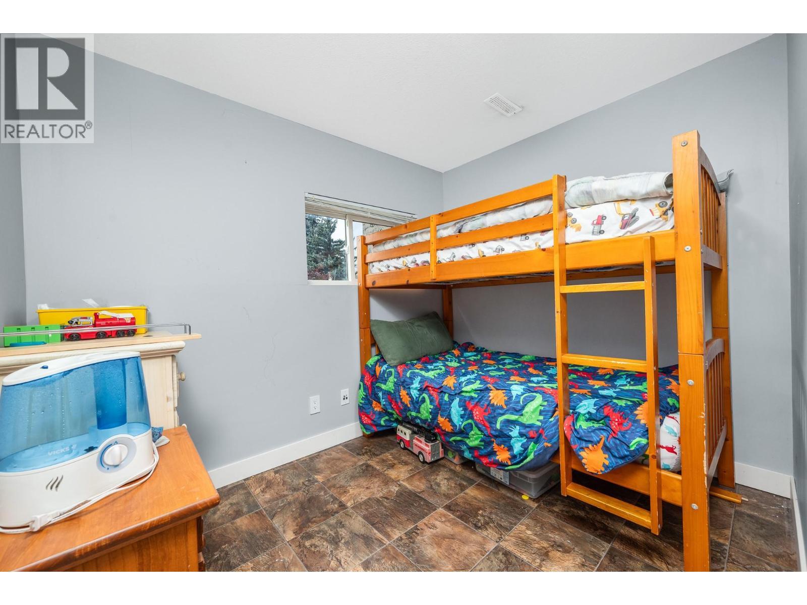 2003 21 Street. Vernon, British Columbia