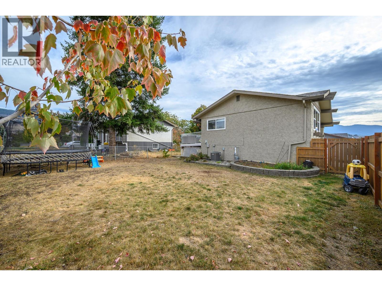 2003 21 Street. Vernon, British Columbia