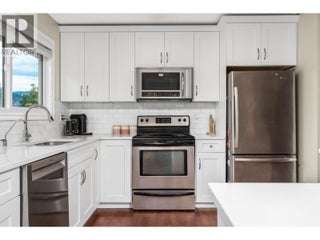 2003 21 Street. Vernon, British Columbia