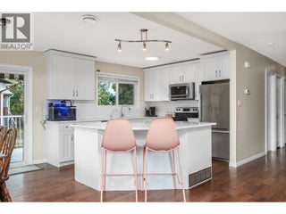 2003 21 Street. Vernon, British Columbia