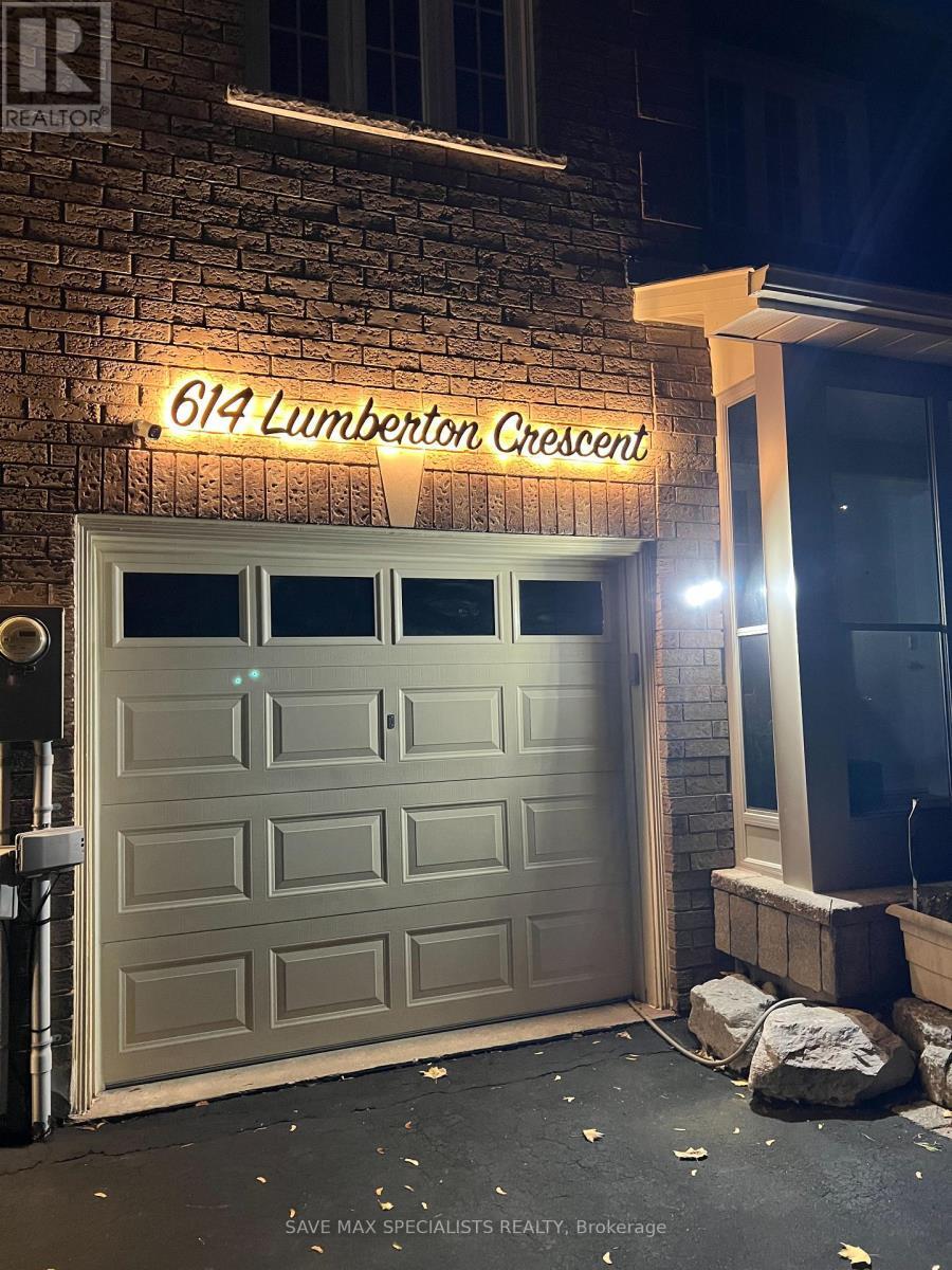 614 Lumberton Crescent, Mississauga (hurontario)