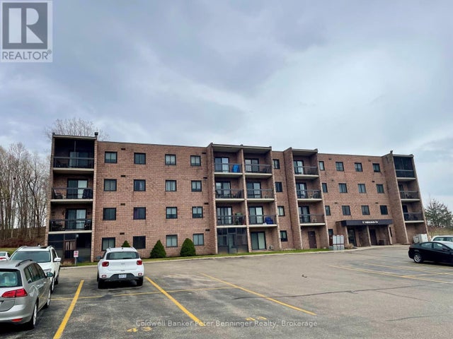 301 - 5 Valleyside Drive, Brockton