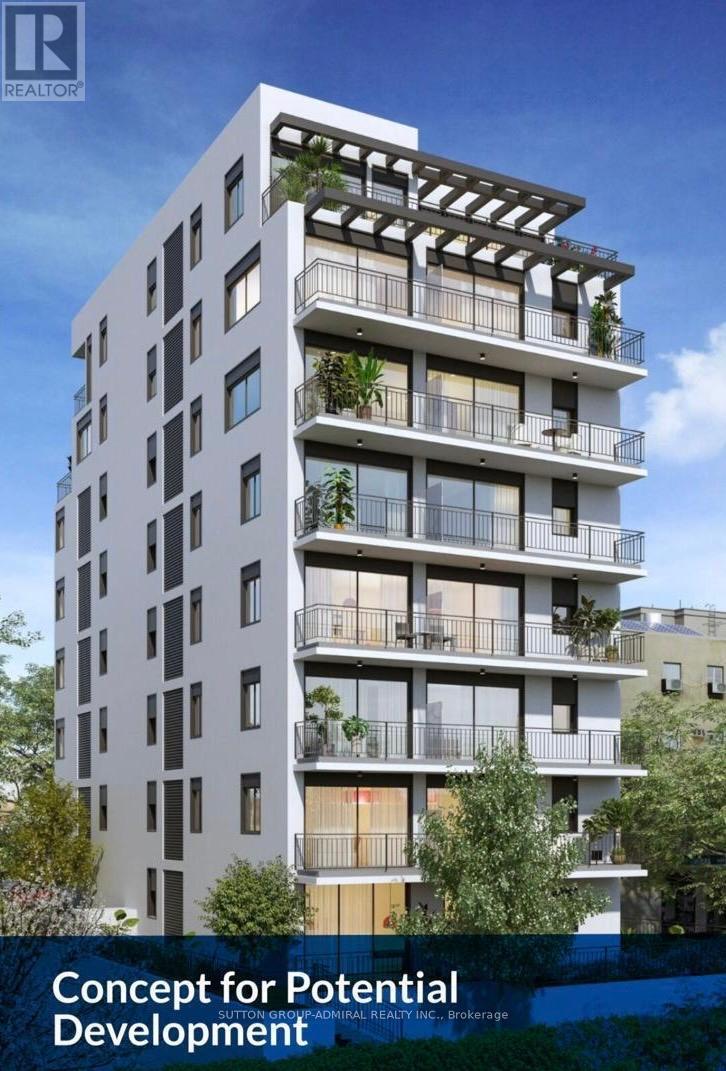 3585-3587 Eglinton Avenue W, Toronto (mount Dennis)