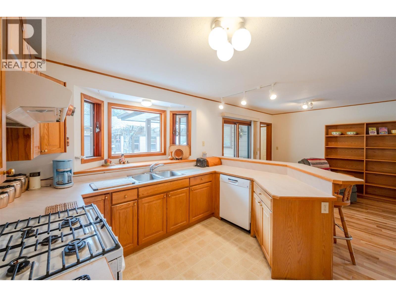 8015 Victoria Road S. Summerland, British Columbia