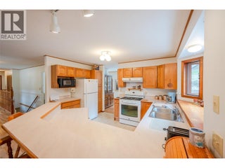8015 Victoria Road S. Summerland, British Columbia