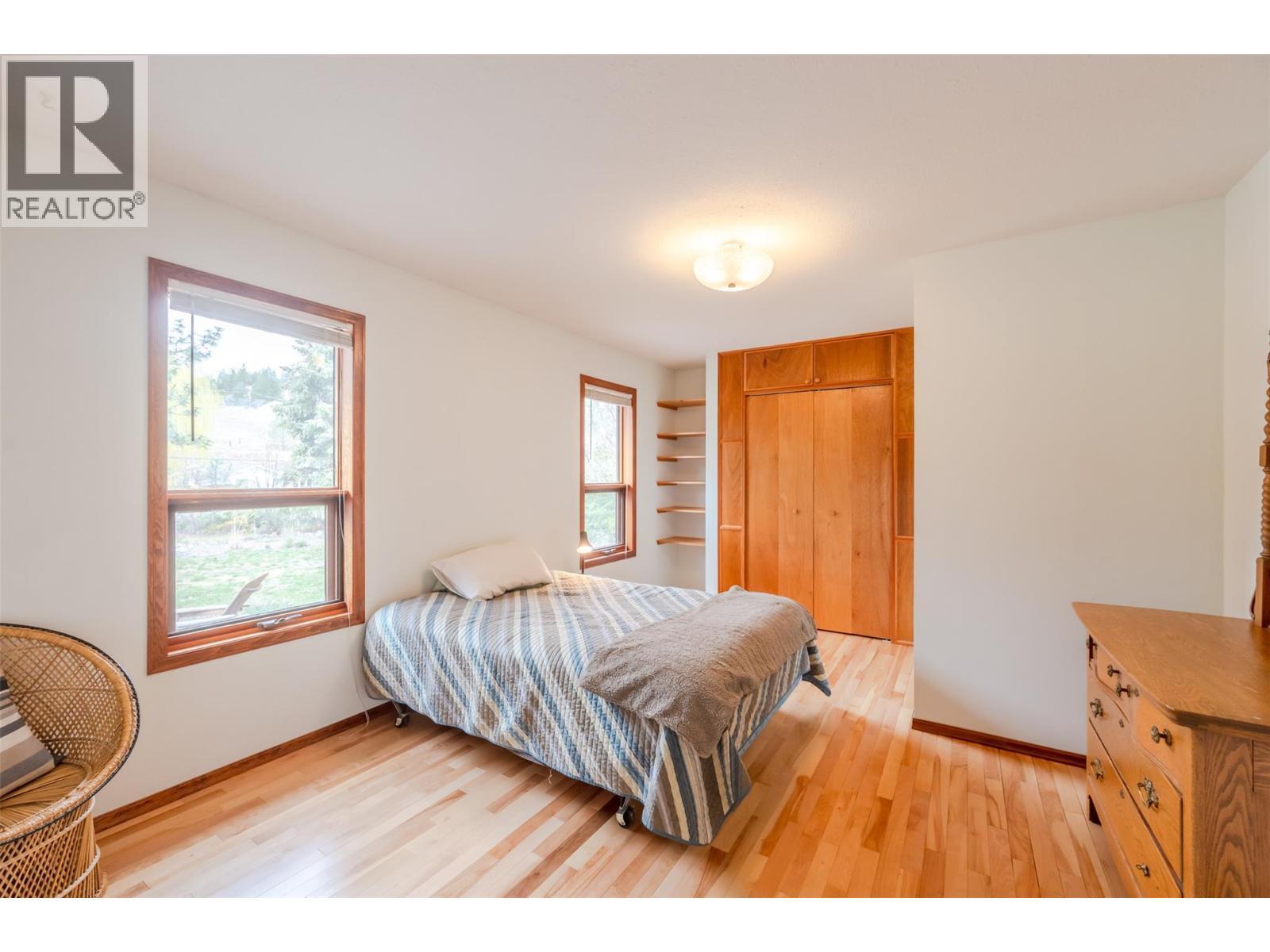 8015 Victoria Road S. Summerland, British Columbia