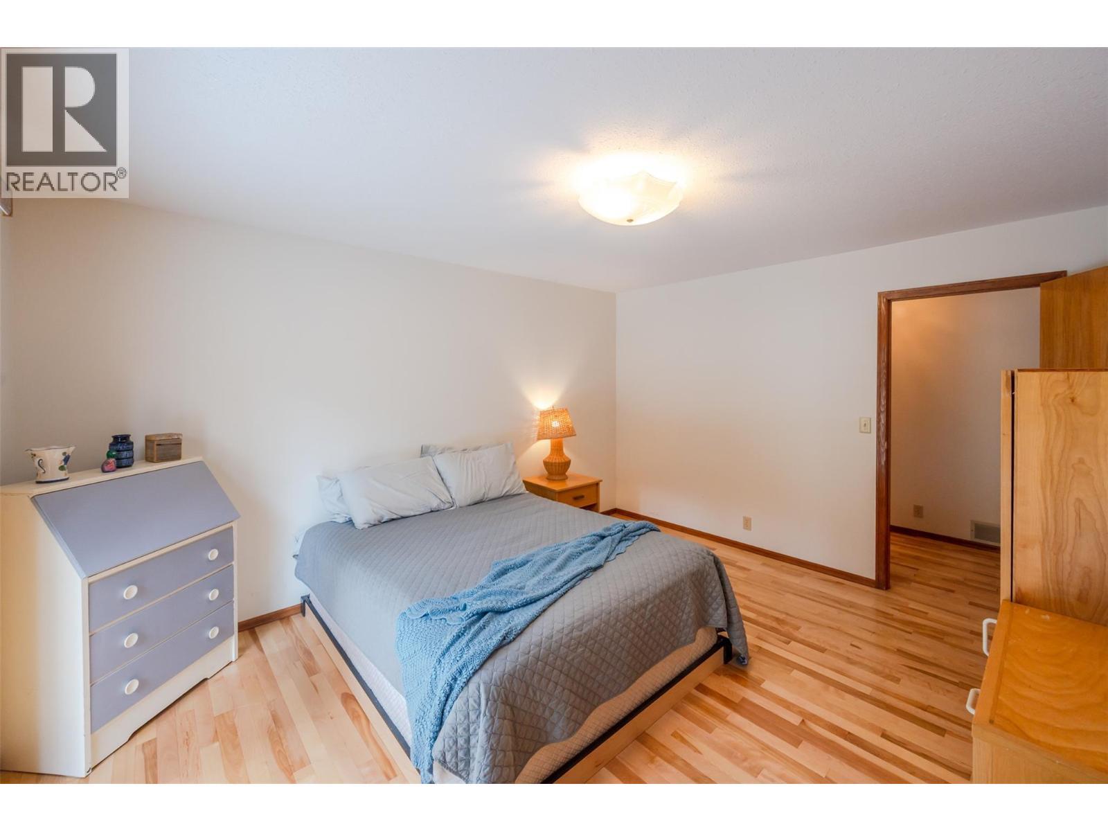 8015 Victoria Road S. Summerland, British Columbia