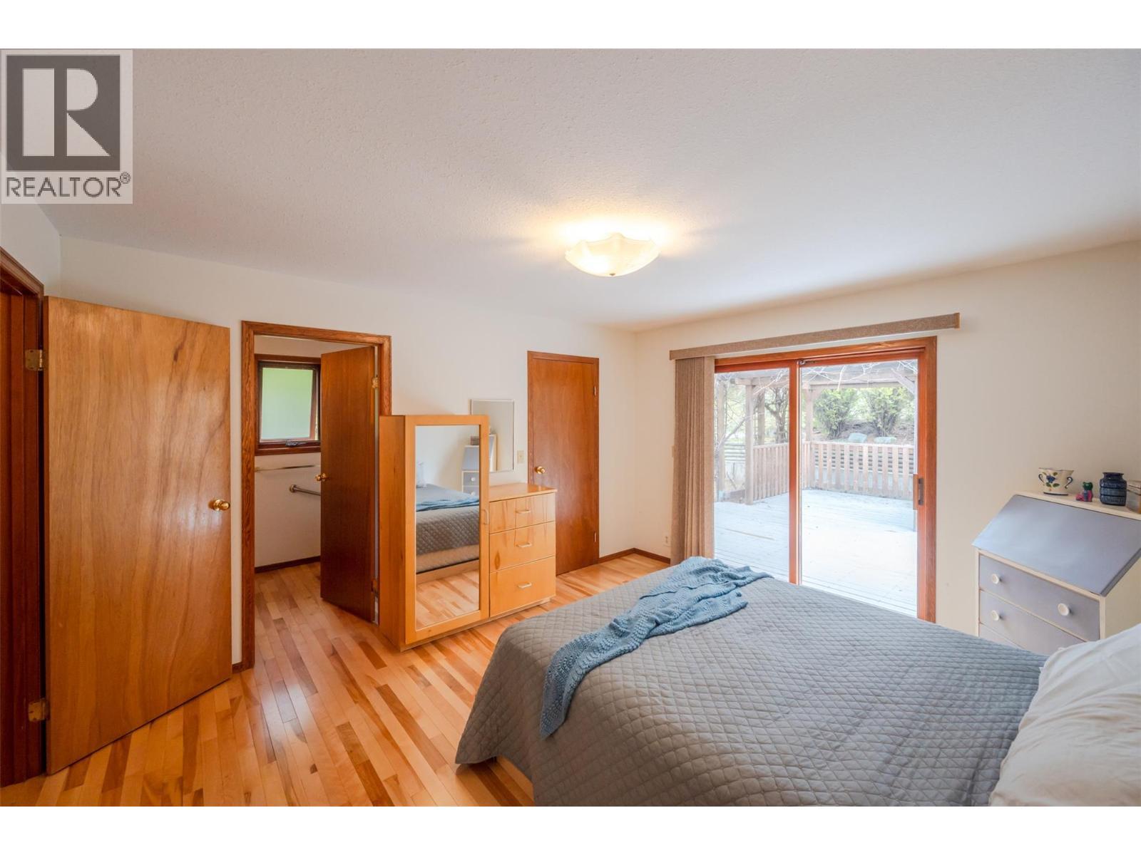 8015 Victoria Road S. Summerland, British Columbia