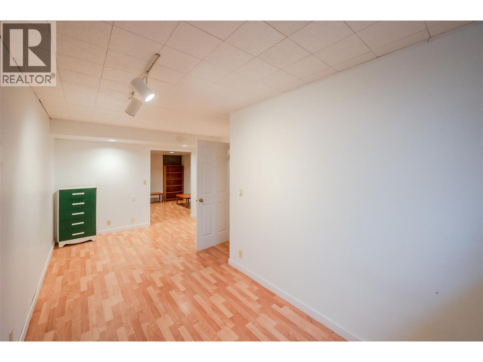 8015 Victoria Road S. Summerland, British Columbia